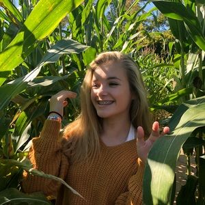 Meet your Posher, Sydney